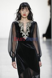 Tadashi Shoji