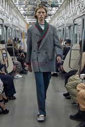 Tokyo, Kolor