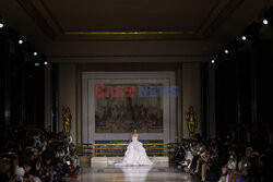 Tony Ward HC
